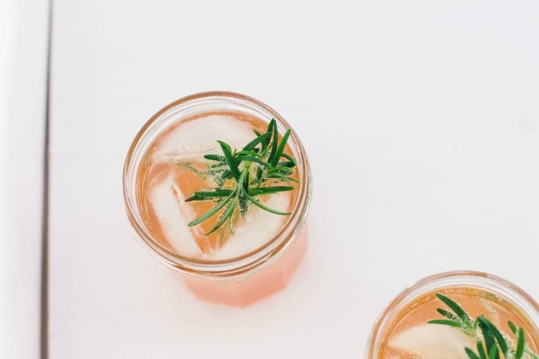 grapefruit rosemary sparkler | wit & delight