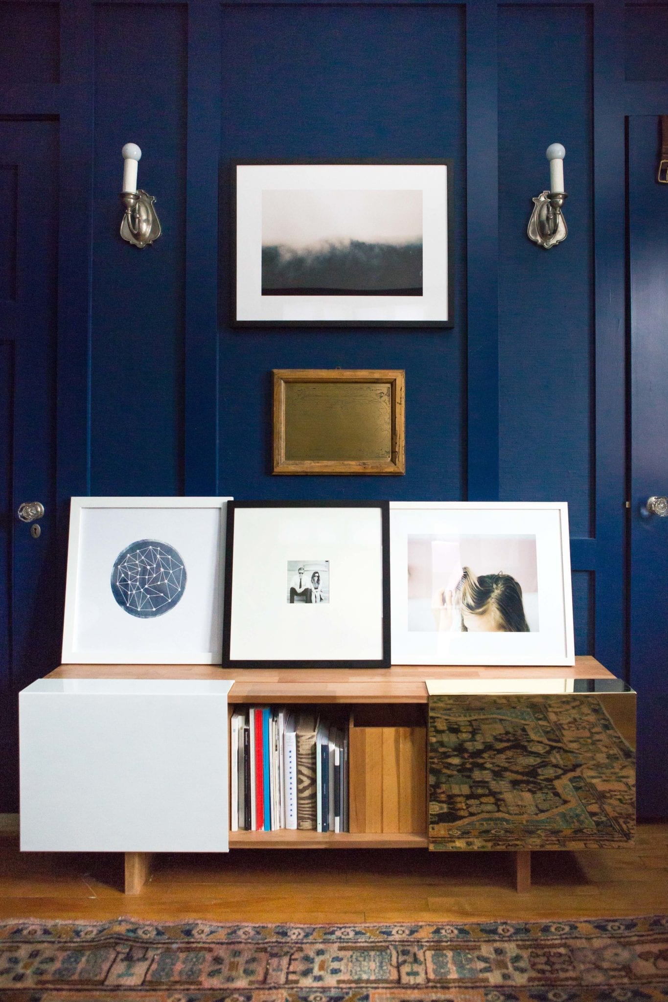 7 creative ways to display personal photos, art and souvenirs at home |  Wit & Delight