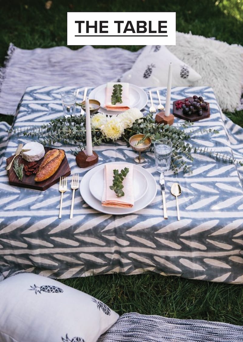 Outdoor Dining Place Settings