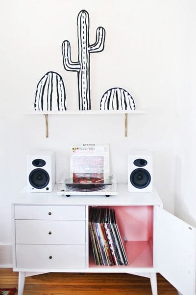 7 Ways To Decorate Your Tiny Living Room Corners – Wit & Delight