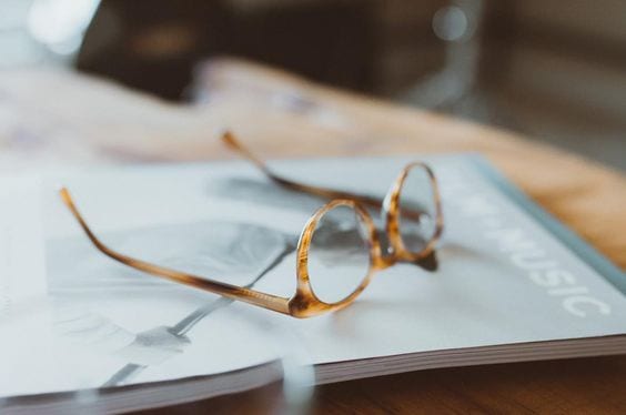 Too Much Screentime? W&D Test Drives Felix Gray Glasses – Wit & Delight