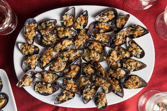 easy recipes mussels with bacon breadcrumbs wit & delight