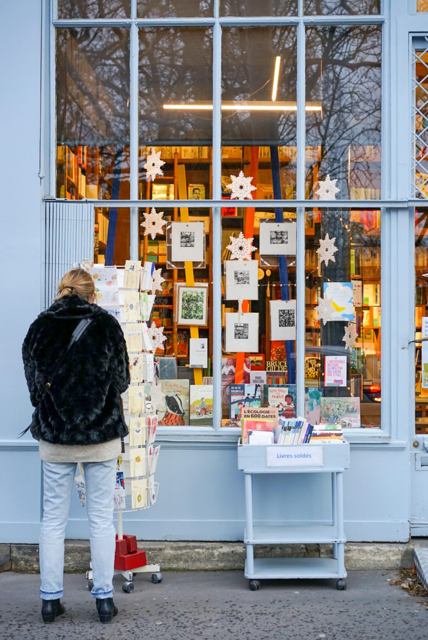 A Guide to Gifting Mindfully This Holiday Season | Wit & Delight