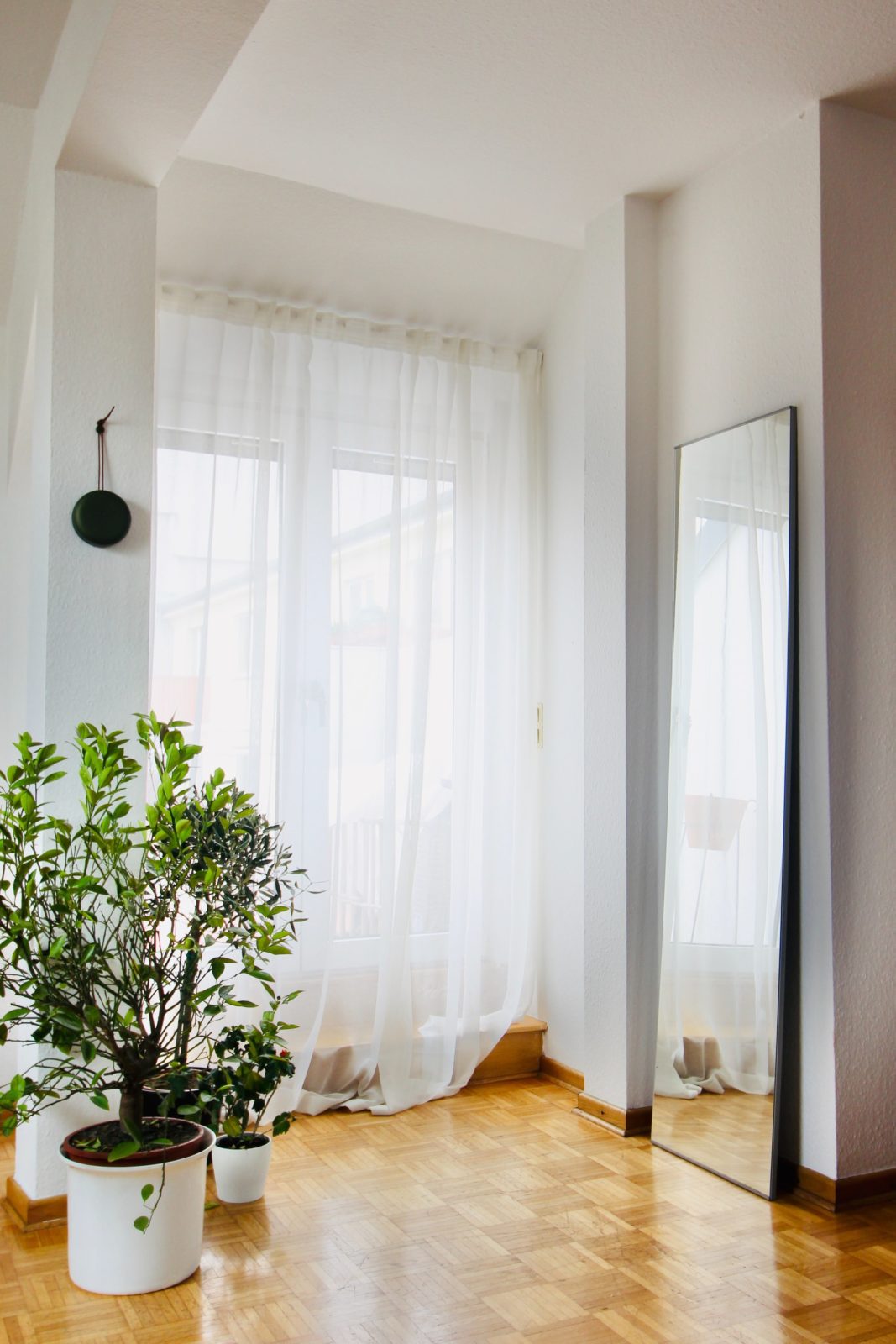 8 Design Changes That Will Refresh Your Home for Spring