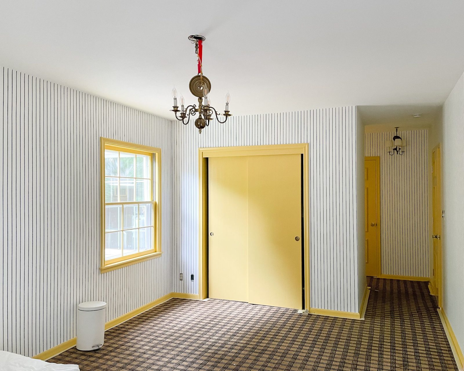 The Wallpaper and Trim Reveal in the Kids' Bedroom! | Wit & Delight