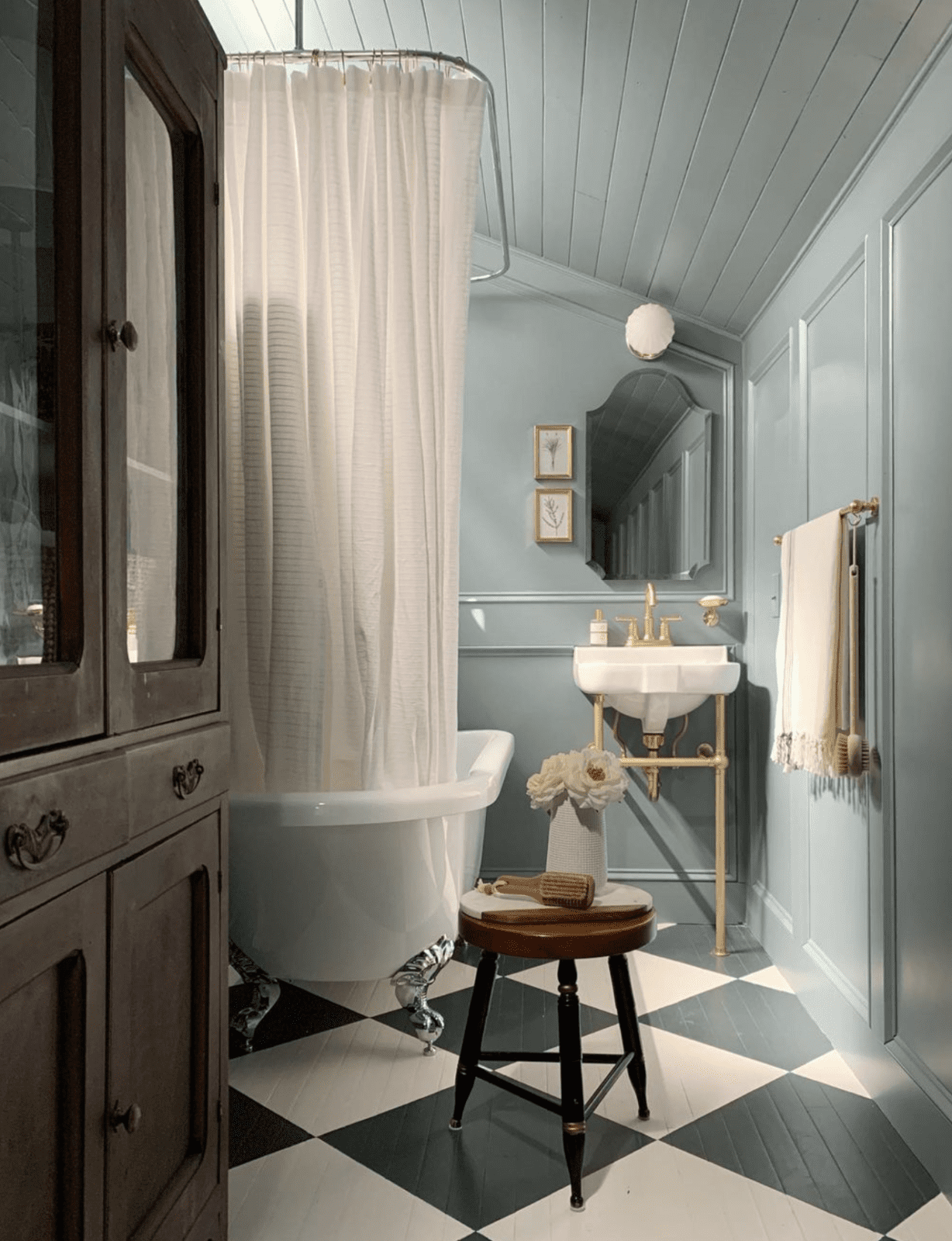 Bathroom Design: 7 Remodeled Bathrooms I Love | Wit & Delight