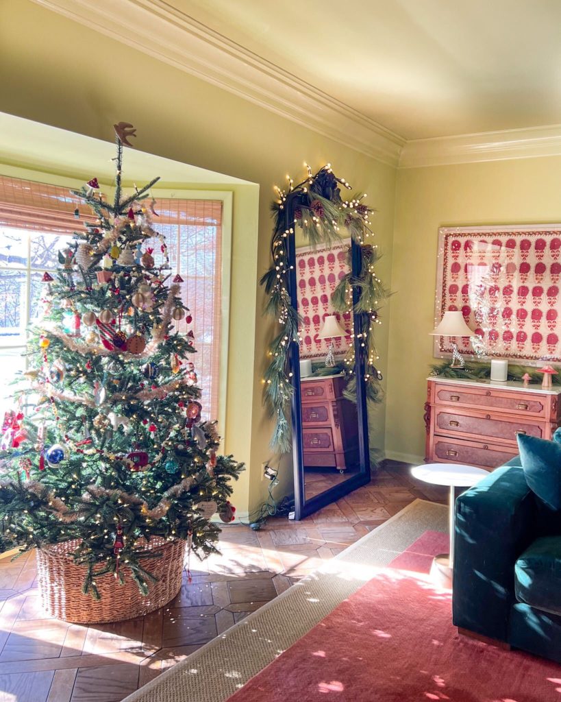 Take a Tour of Our Festive 2022 Holiday Home Decor