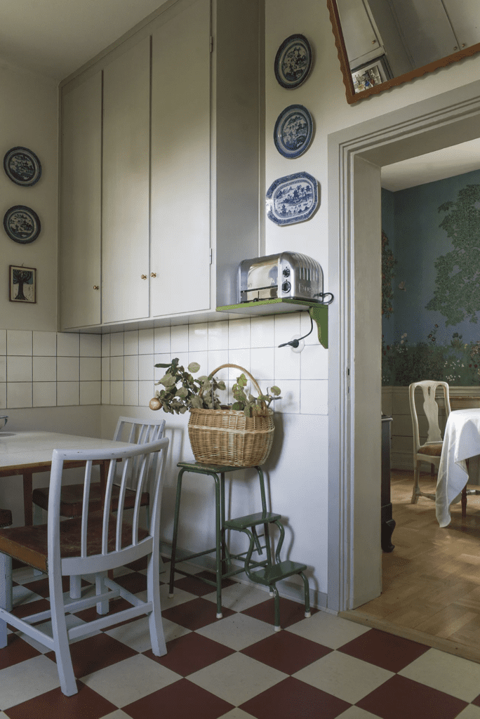 Home of the Month: 5 Things I Love About This Charming Swedish Cottage