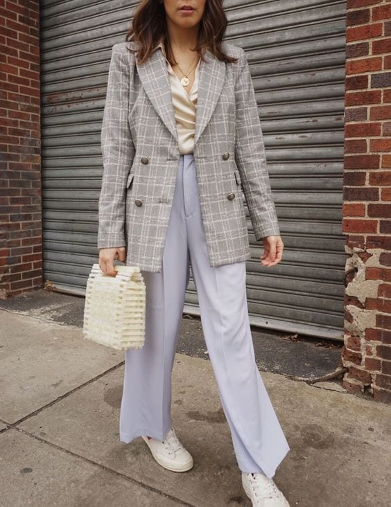 10 Transitional Outfit Ideas to Take You into Spring - Wit & Delight